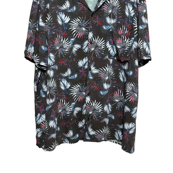 BP. Collared Shirt Button-Up Leaves Pattern Short Sleeve Multicolor M 2XL NWOT - Picture 6 of 8